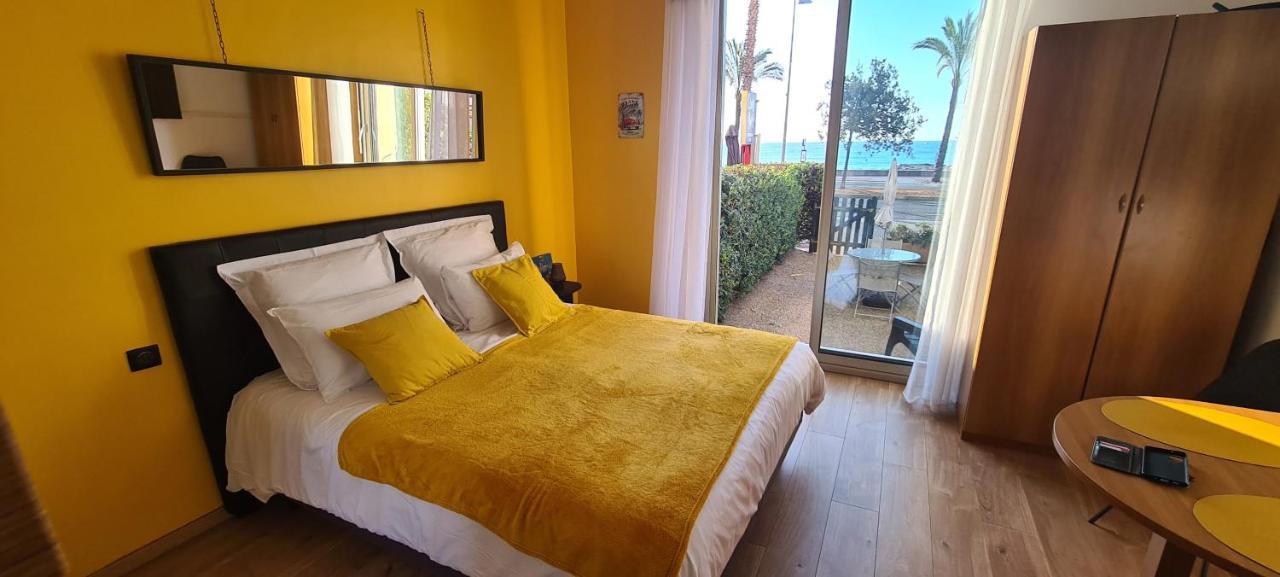 Studio De La Plage - Mer, Terrasse Et Garage Cagnes-sur-Mer Exterior foto